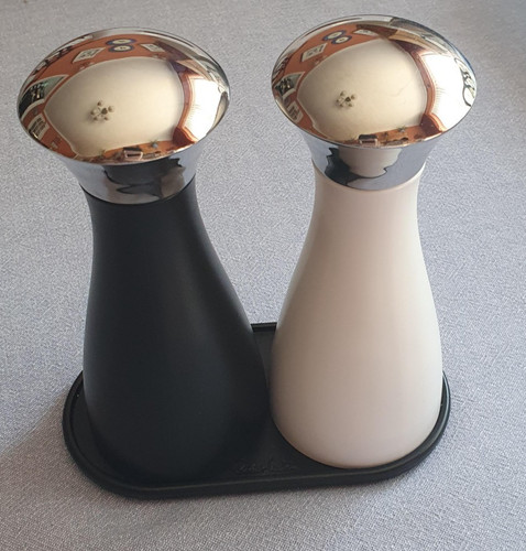 Robert welch black and - ,