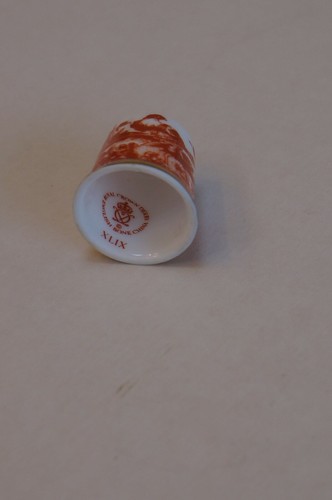 Red aves royal crown - red,
