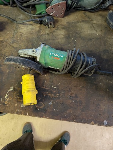 Hitachi angle grinder 110v - angle,