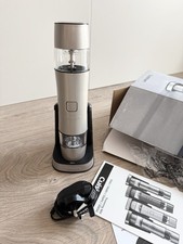 Cuisinart Electric Salt Pepper Grinder Rechargeable Seasoning Mill Frosted Pearl