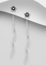 Unusual Solid Silver 925 Threader Earrings With A Pretty Flower Design