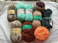 800 gmsMixed Job lot of knitting wool, yarn, chunky, Aran, mixed fibres.
