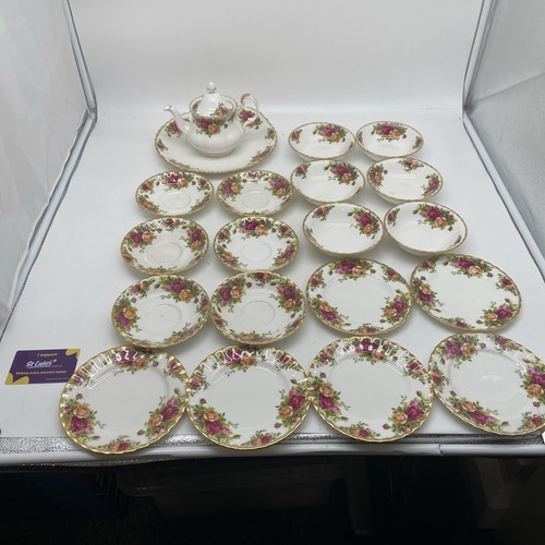 Vintage royal albert bone - royal,