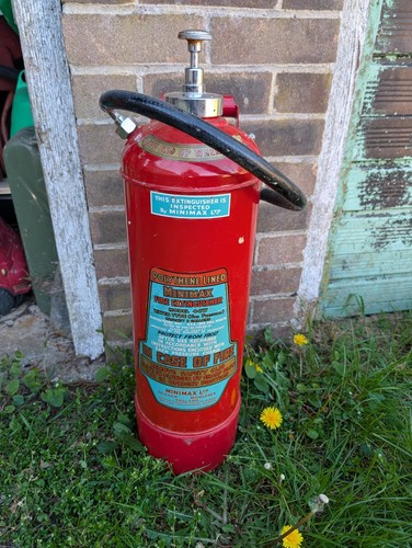 Vintage minimax red fire - "minimax",