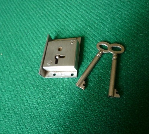 Vintage drawer cupboard lock - drawer/,