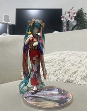 Hatsune Miku Vocaloid Figure