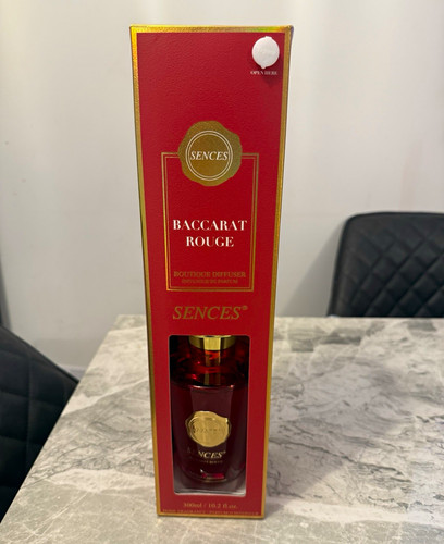 Sences baccarat rouge boutique - rouge,