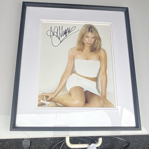 Billie piper signed framed - signed,