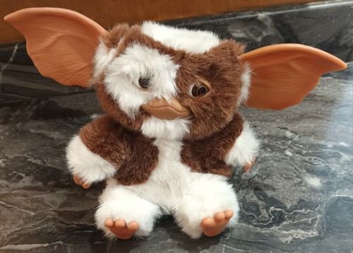 Gremlins gizmo neca - gremlins, neca.