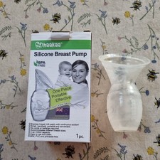 Haakaa 100 ml Silicone Manual Breast Pump - Clear. With original box