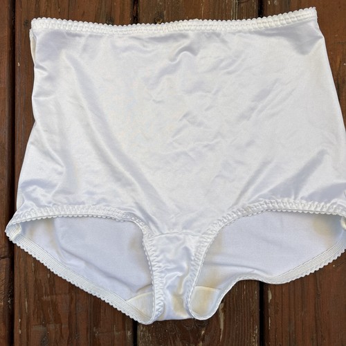 Vintage hanes her - way, nylon