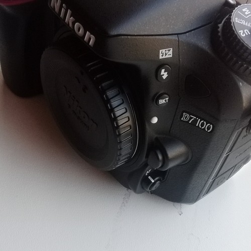 Nikon d7100 digital slr - nikon,