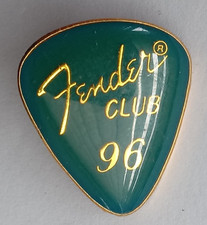 Vintage 1996 Fender Club Fender Guitars Enamel Music Pin Badge.   A1-33