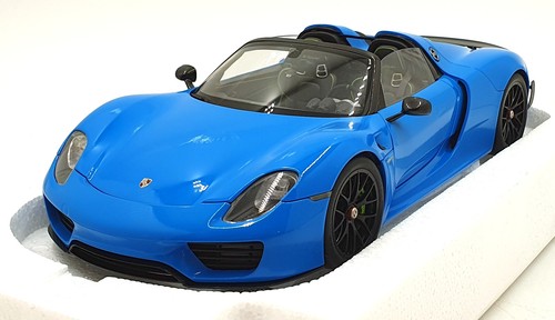 Autoart scale diecast - autoart,