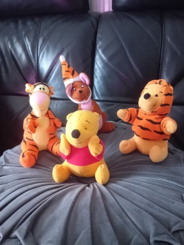 Mcdonald disney toys 2000 - yr,