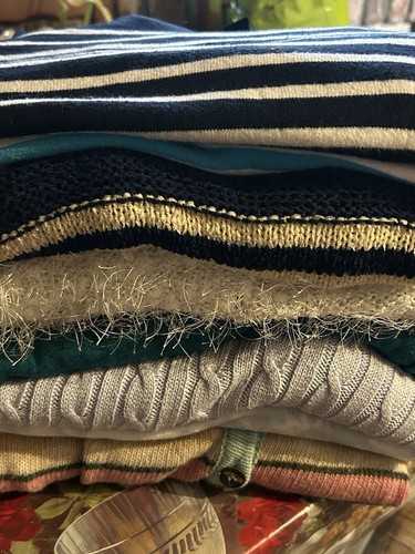 Joblot bundle jumpers - of,