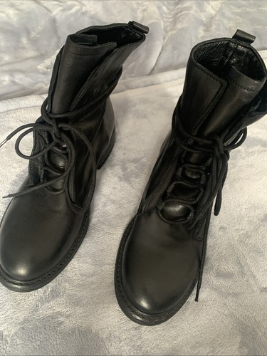 Clarks leather tie boots - leather,