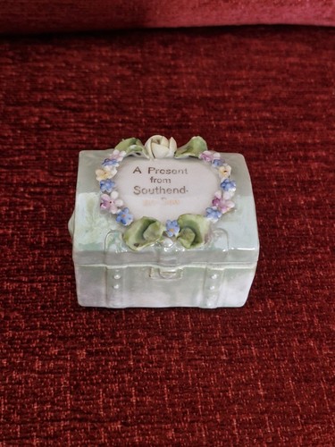 Vintage trinket box lustreware - vintage,