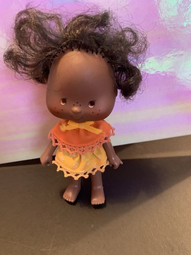 Strawberry shortcake doll - strawberry,