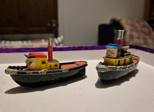 Ertl tugs die cast ten - ten, cents
