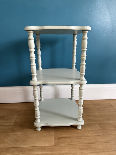 Vintage wooden painted tier - wooden,