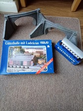 Model Railway Items  Freight Building, Carriage, Tunnel Ends Job Lot