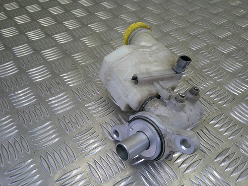 Fiat 500 lounge brake master - 500,