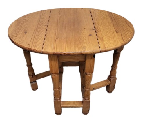 Vintage farmhouse pine - farmhouse,