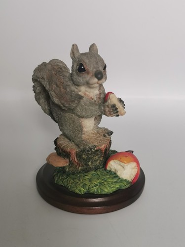 Country artists squirrel - artists, with