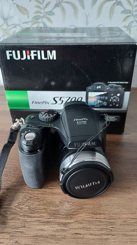 Fujifilm finepix s5700 1mp - finepix, 7.1mp