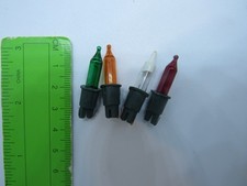 Lyvia   Xmas bulbs  12v  Push