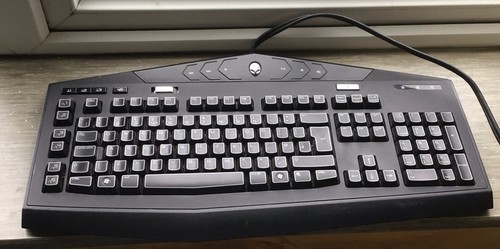 Genuine dell alienware pro - genuine,