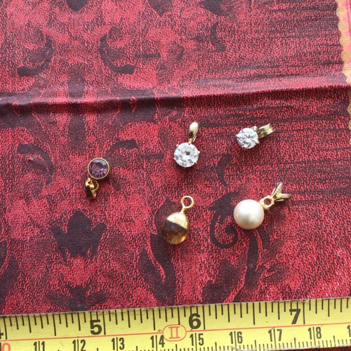 Job lot vintage jewellery - lot,