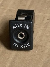 VW Polo 6R Ipod Aux Audio In Socket Jack 5M0035724