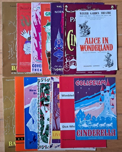 Pantomime panto old - pantomime,