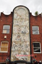 PHOTO  ROBERT LENKIEWICZ MURAL - SOUTHSIDE STREET - PLYMOUTH ONE OF SEVERAL BY T