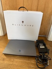 Alienware m15 - RTX 2080