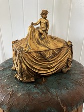 ART NOUVEAU JEWELRY BOX/CASKET