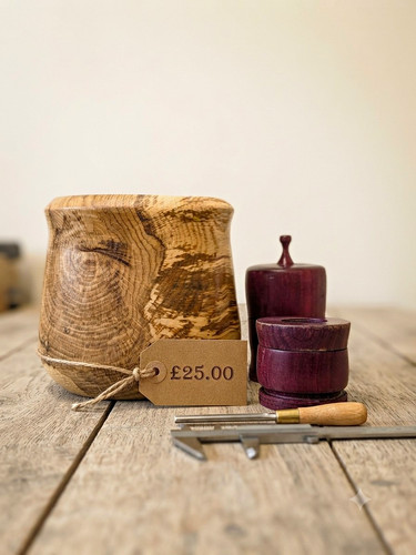 Large oak pot - large,