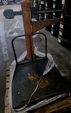 Avery 3205ABA Industrial Platform Scale 500kg – Working, UK Made, Vintage