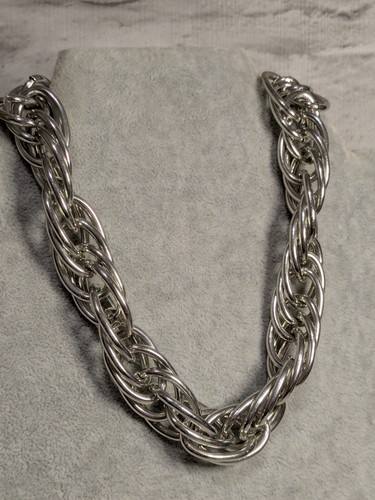 Chunky rope chain necklace