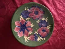 MOORCROFT 10”PLATE -