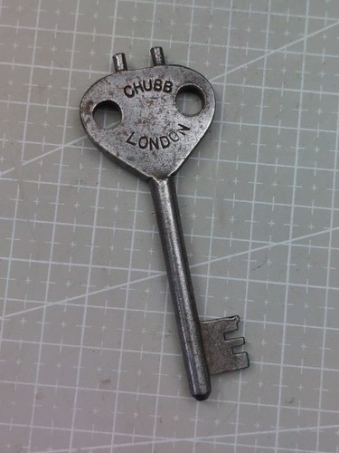 Vintage post box key - vintage,