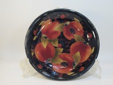 EARLY WILLIAM MOORCROFT 'POMEGRANATE' CIRCULAR SHALLOW DISH/PLATE CIRCA 1918