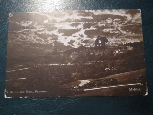 Postcard newport - -, newport,