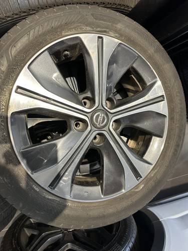 Nissan leaf alloy wheel tyre - wheel,