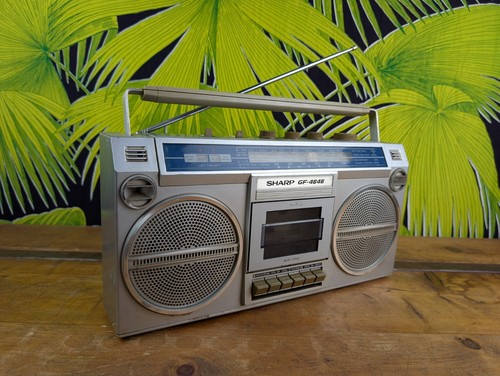 Sharp 4646 ghettoblaster - 4646,