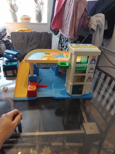 Fisher price - fisher, play