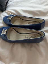 Lotus Navy Wedge Shoes Size 5E New without Box