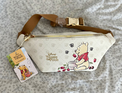 Disney winnie the pooh - winnie, cream